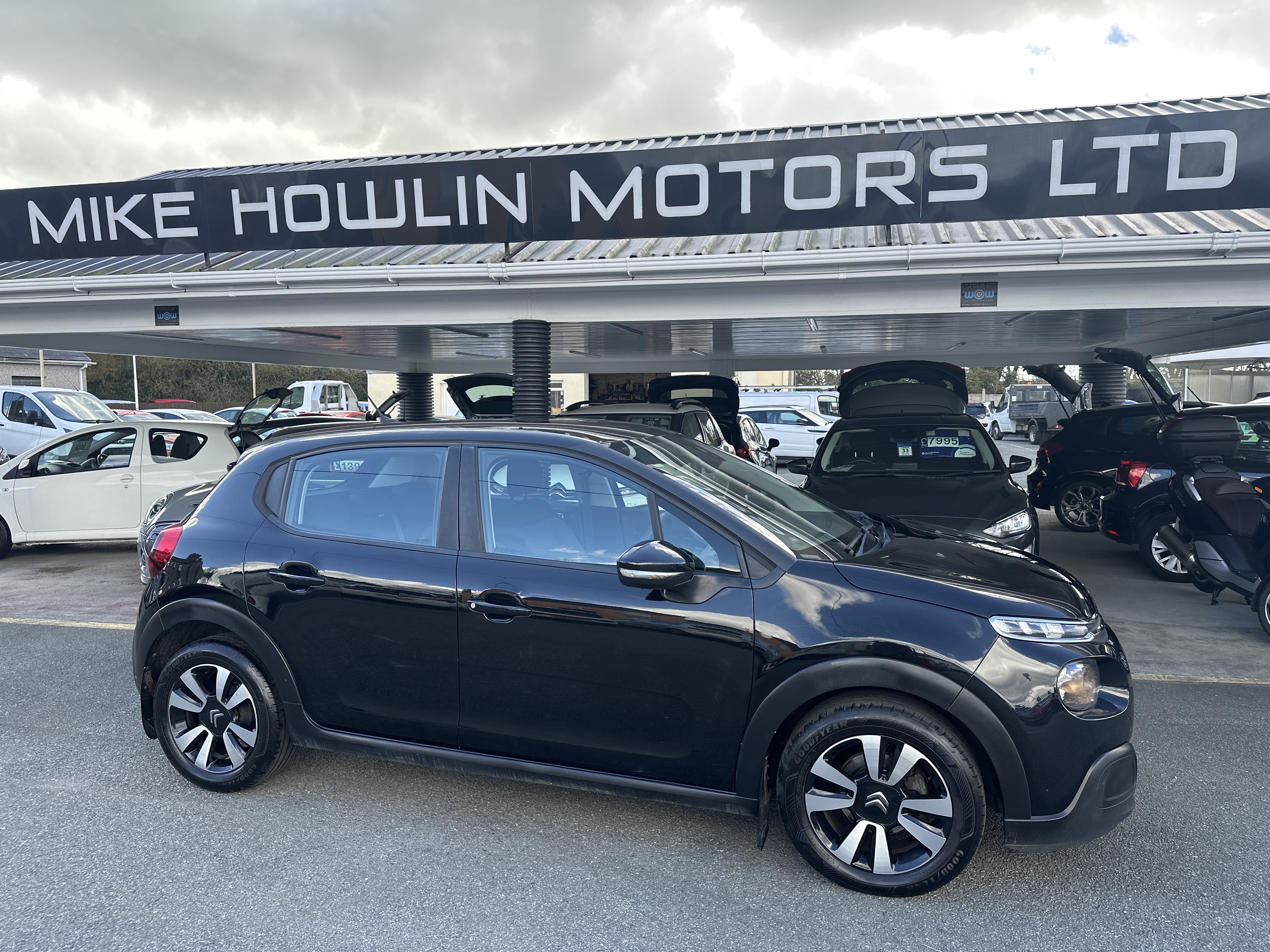 Citroen C3 FEEL 75 BLUE HDI  for sale at Mike Howlin Motor Sales Pembrokeshire
