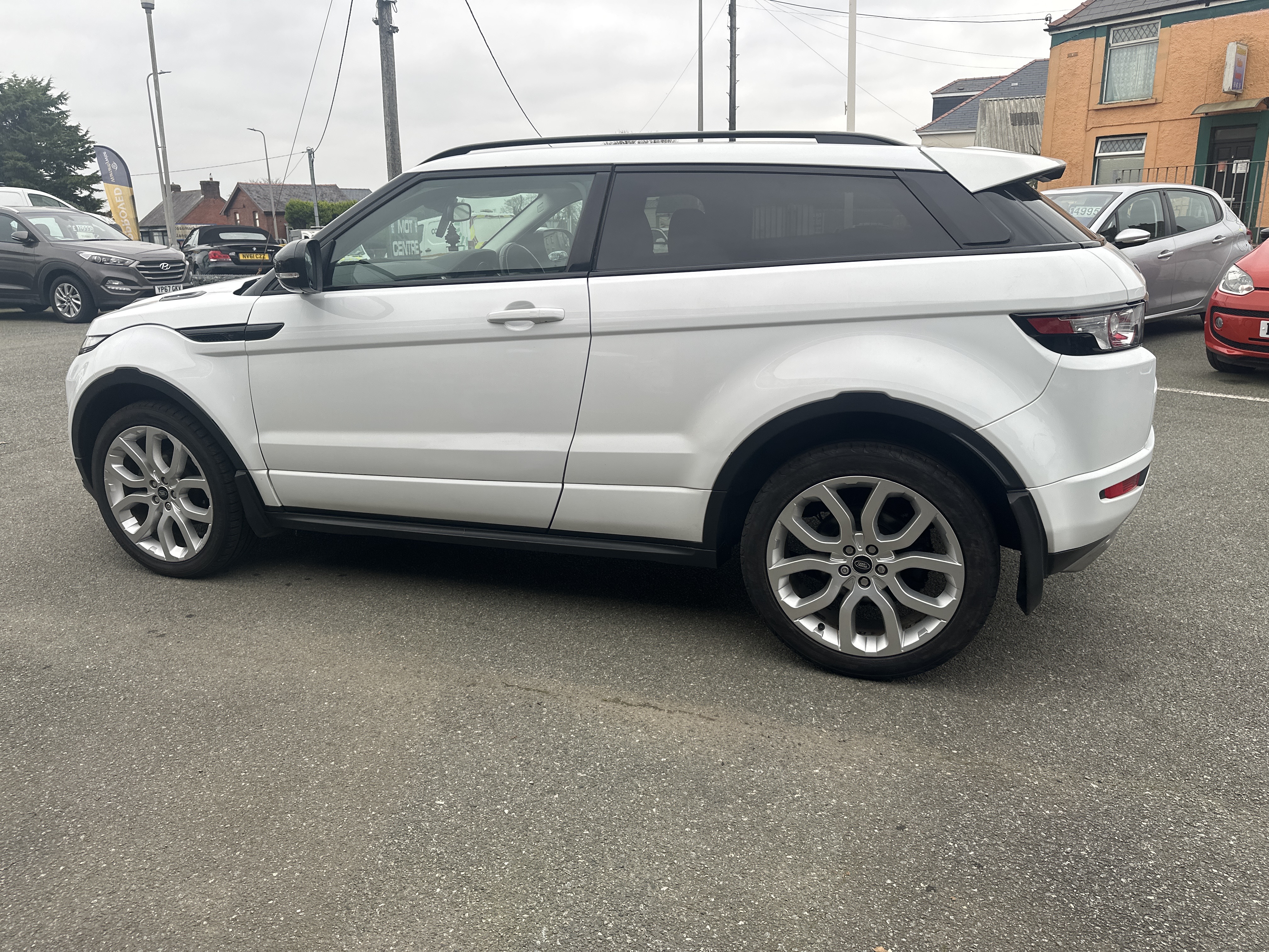 Land Rover RANGE ROVER EVOQUE SD4 for sale at Mike Howlin Motor Sales Pembrokeshire