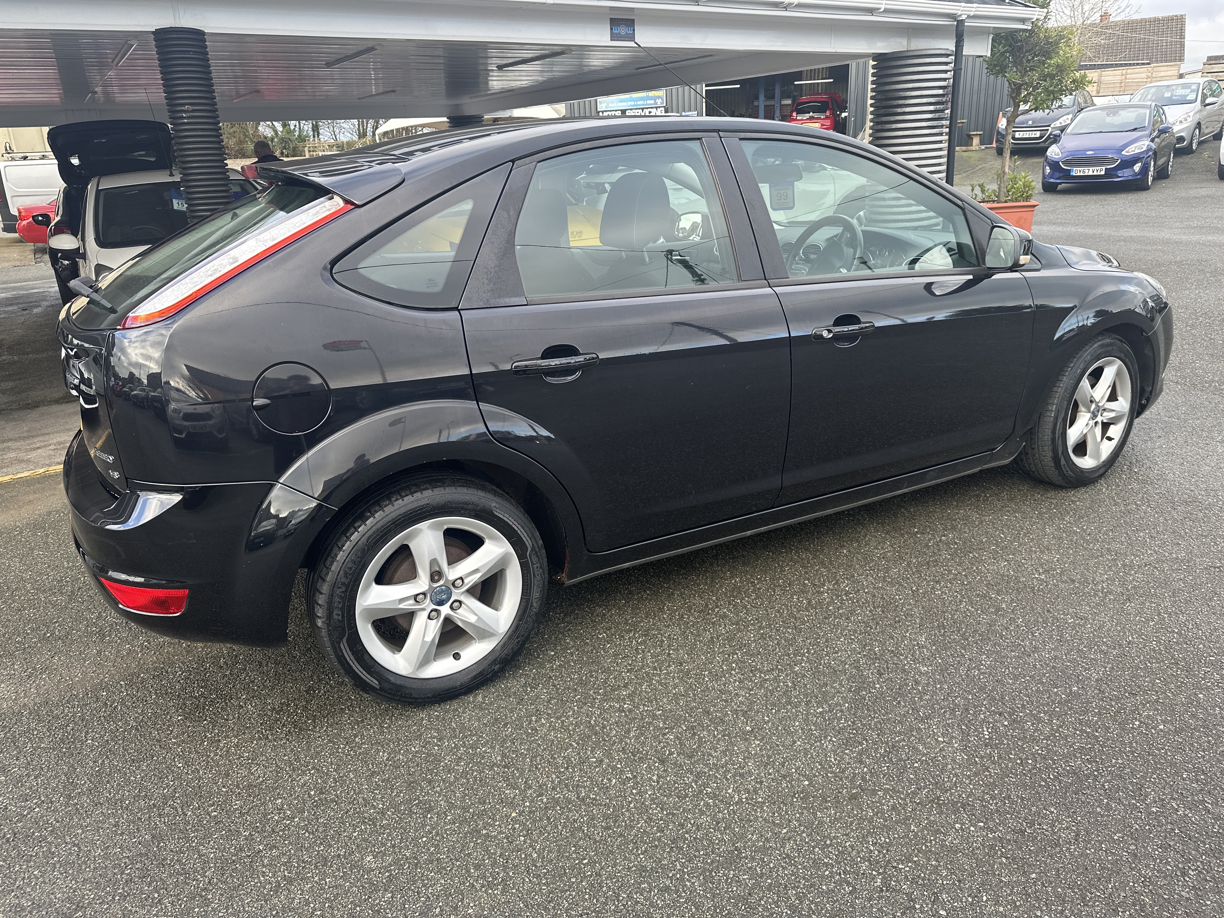 Ford FOCUS ZETEC  for sale at Mike Howlin Motor Sales Pembrokeshire