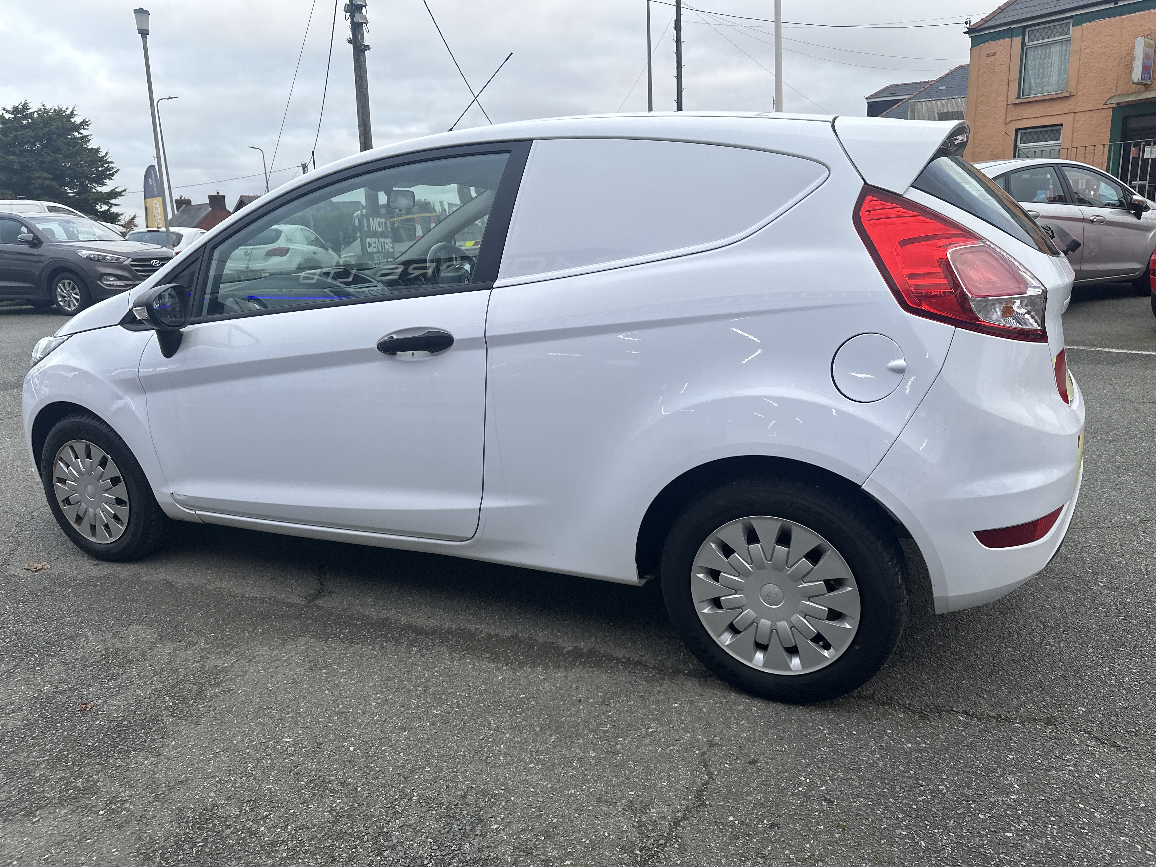 Ford FIESTA ECONETIC TECH TDCI for sale at Mike Howlin Motor Sales Pembrokeshire