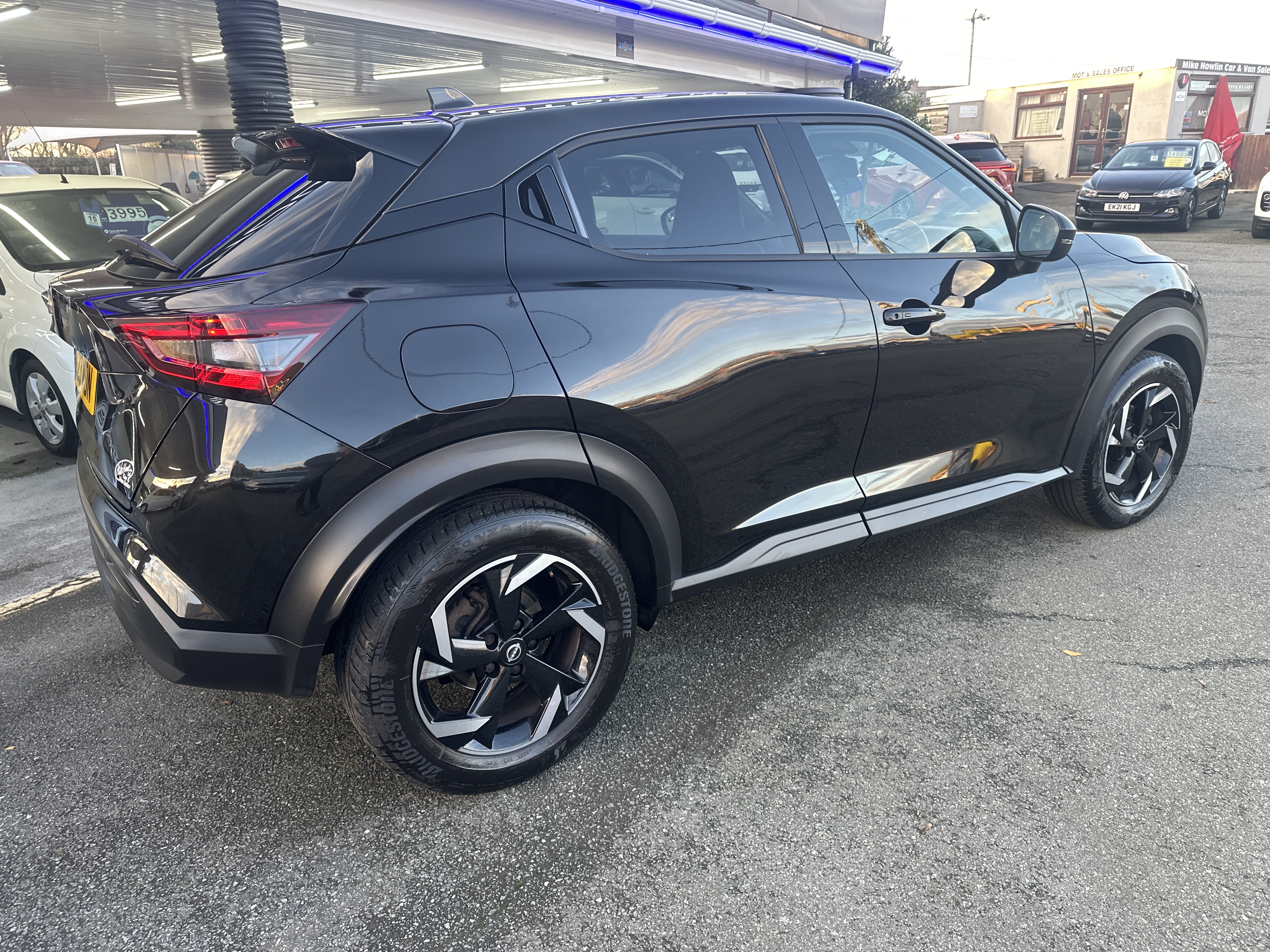 Nissan JUKE N-CONNECTA DIG-T for sale at Mike Howlin Motor Sales Pembrokeshire