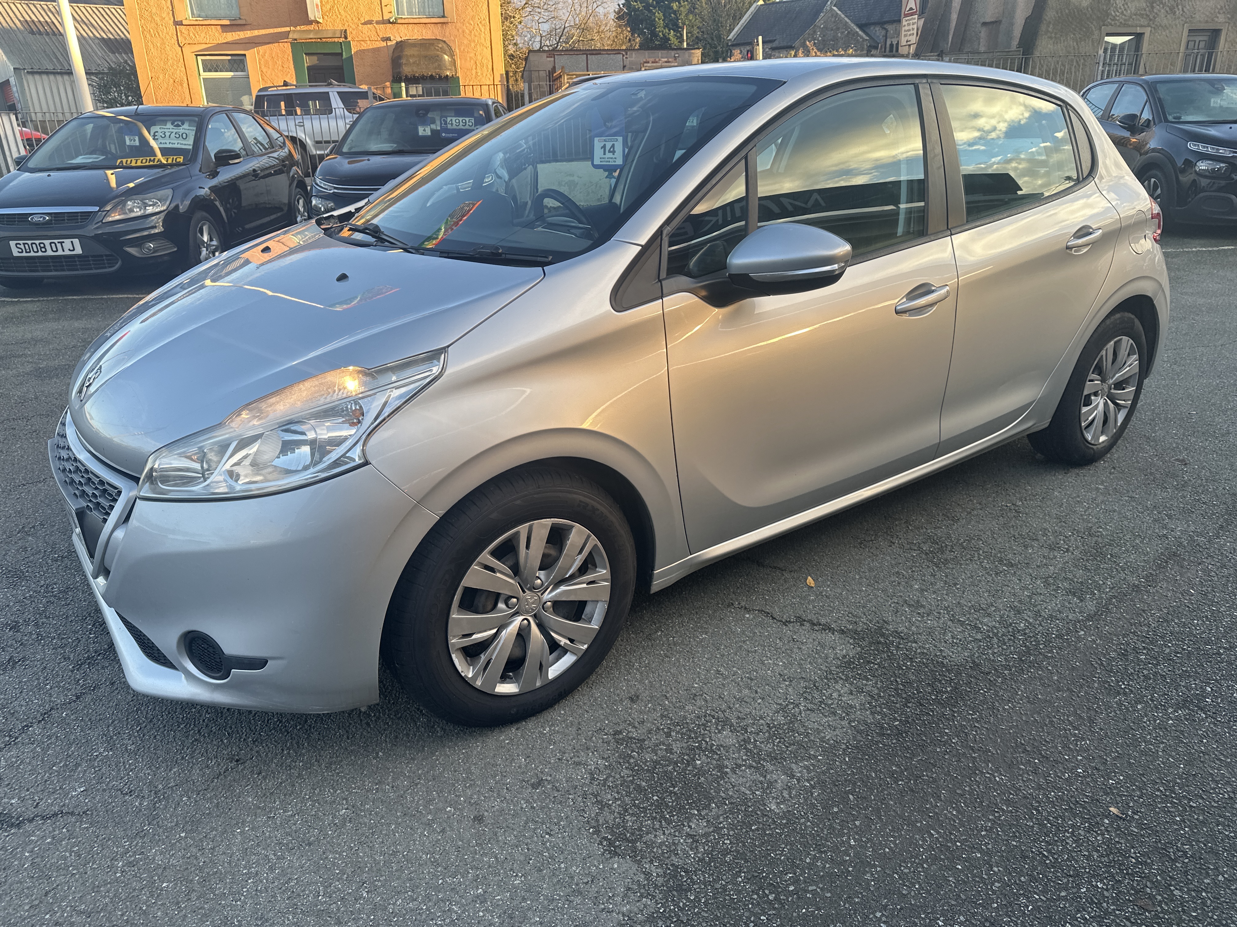 Peugeot 208 ACCESS HDI for sale at Mike Howlin Motor Sales Pembrokeshire