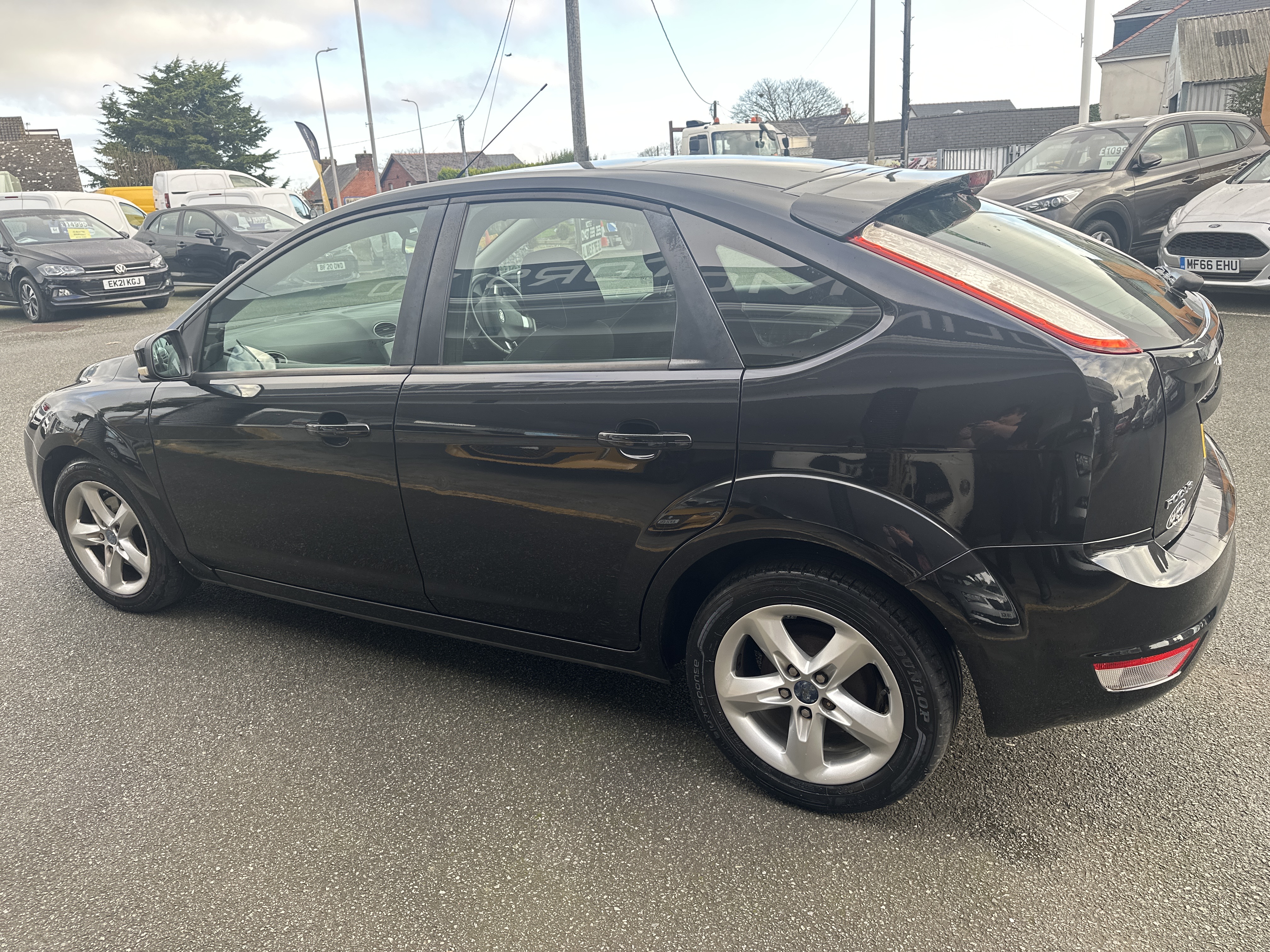 Ford FOCUS ZETEC  for sale at Mike Howlin Motor Sales Pembrokeshire