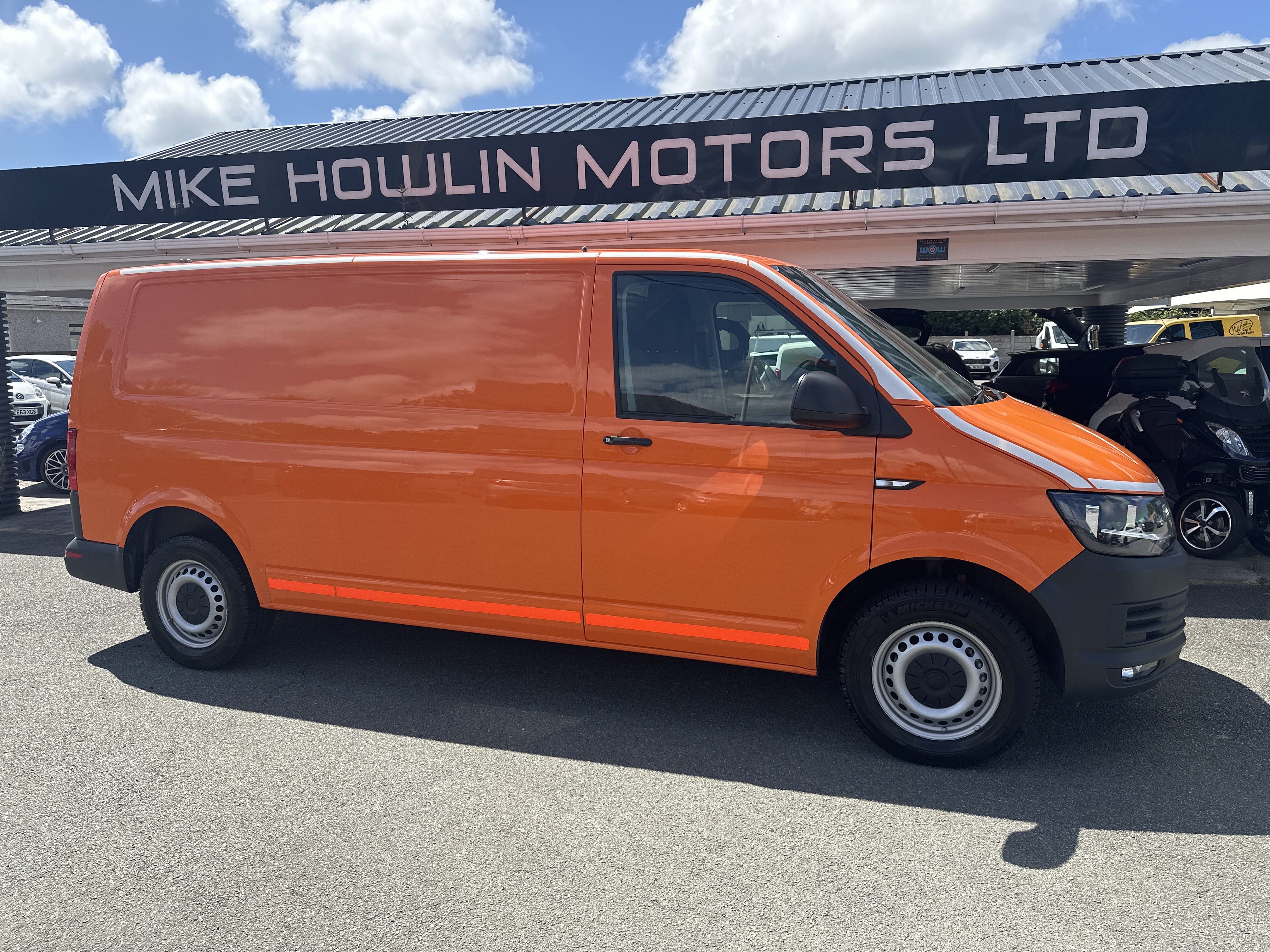 Volkswagen TRANSPORTER T32 STARTLINE 150 TDI for sale at Mike Howlin Motor Sales Pembrokeshire