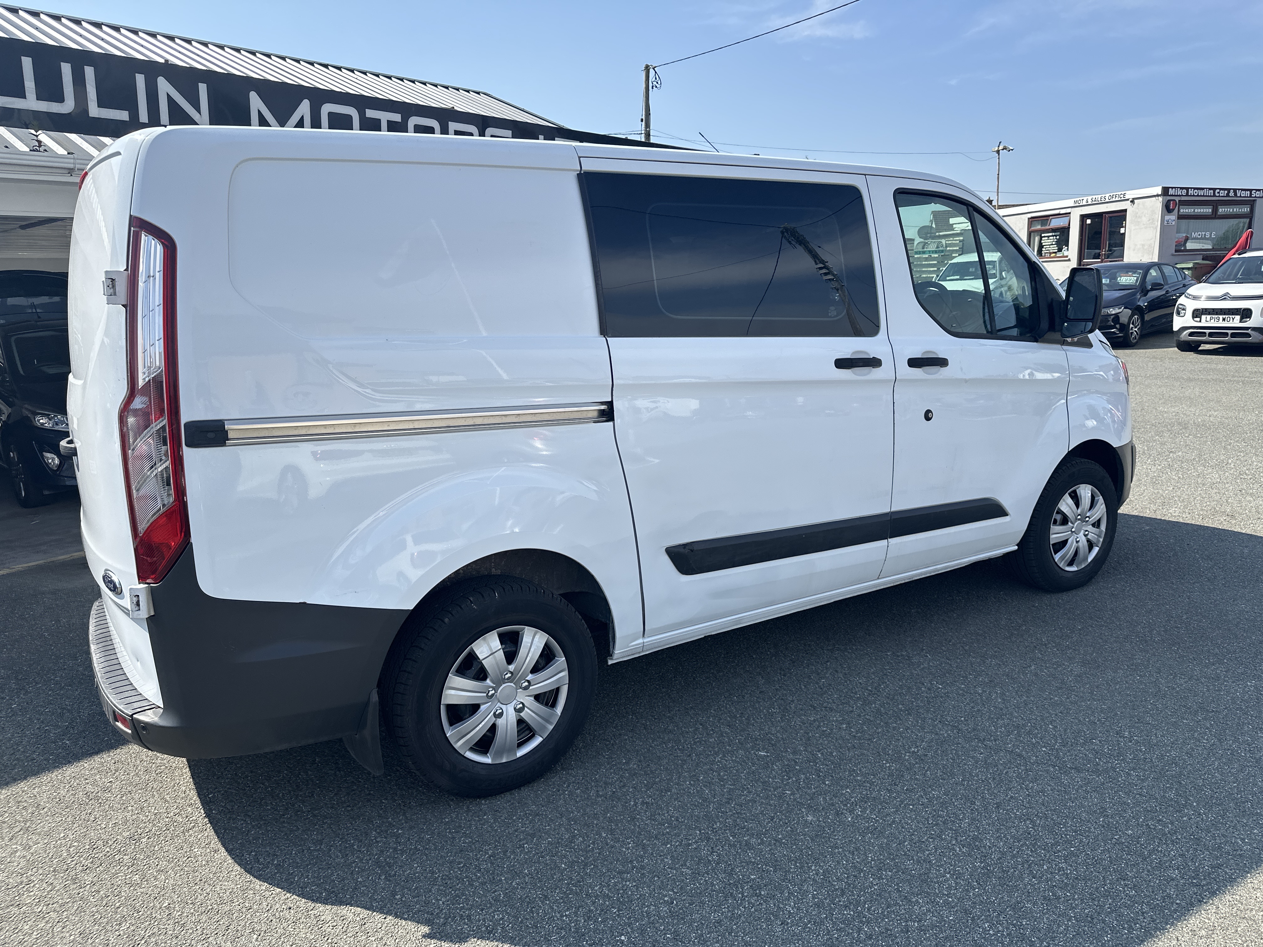 Ford TRANSIT CUSTOM 330 ECO TECH for sale at Mike Howlin Motor Sales Pembrokeshire