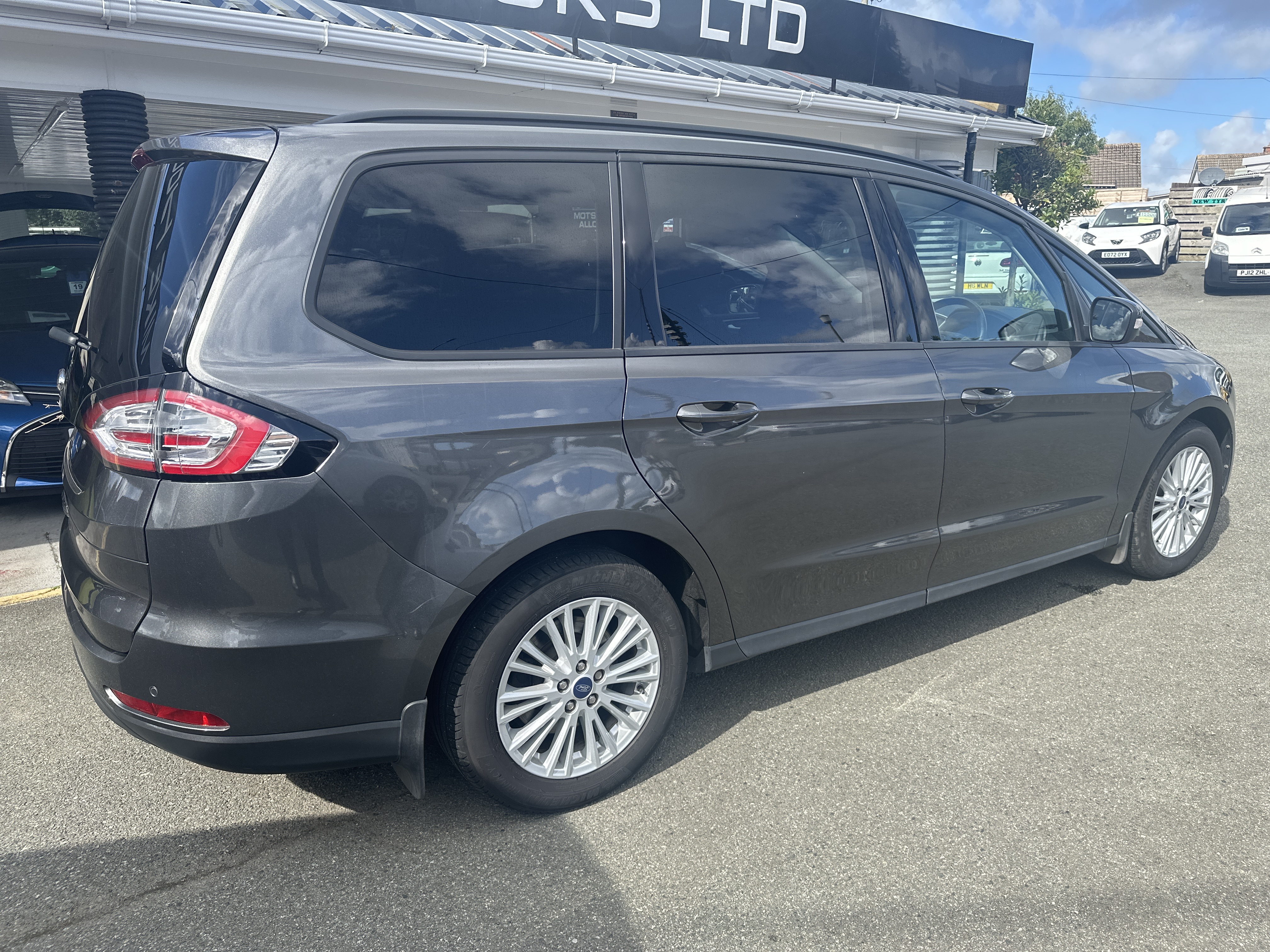 Ford GALAXY ZETEC TDCI for sale at Mike Howlin Motor Sales Pembrokeshire