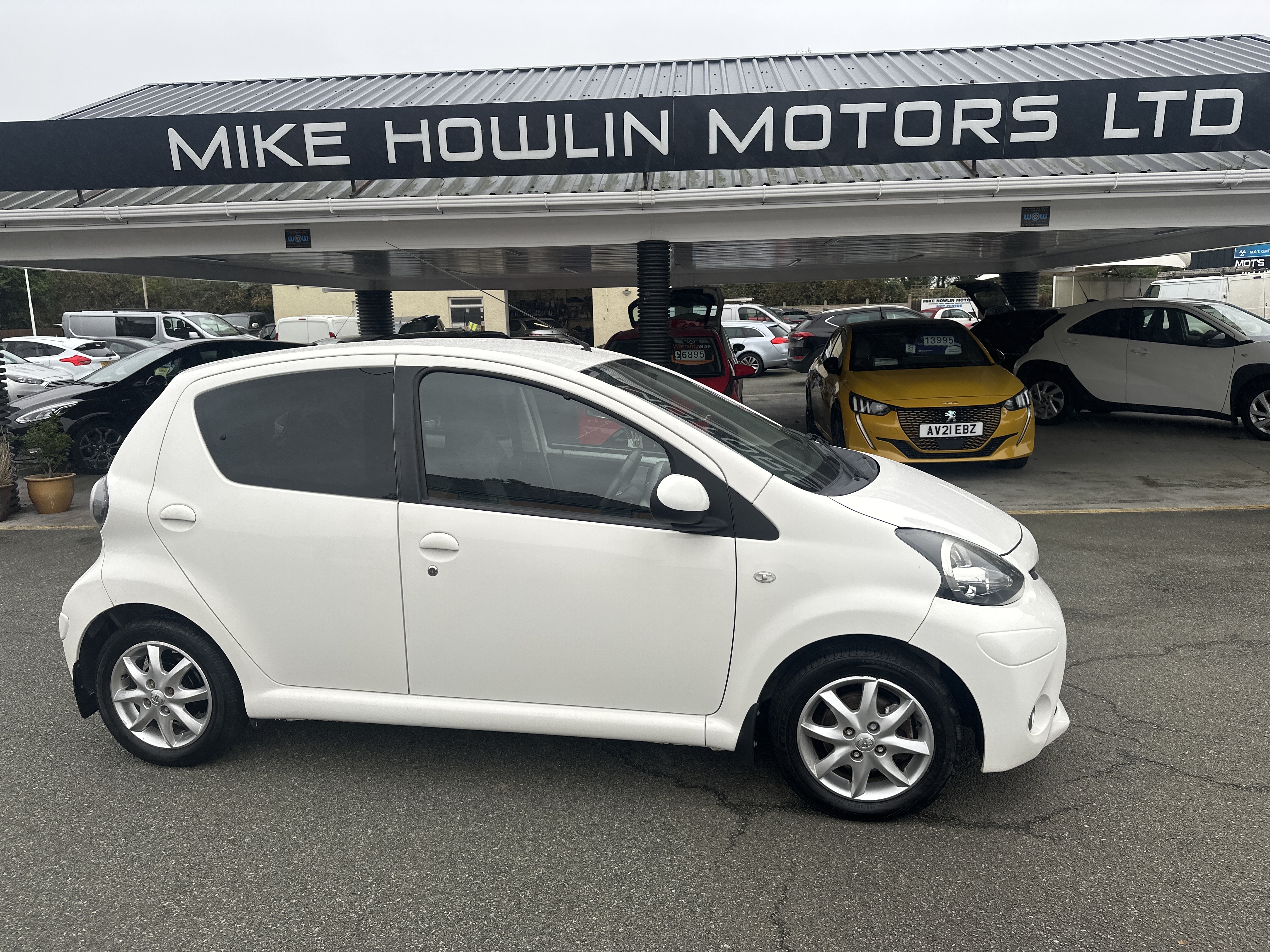 Toyota AYGO FIRE VVTI for sale at Mike Howlin Motor Sales Pembrokeshire