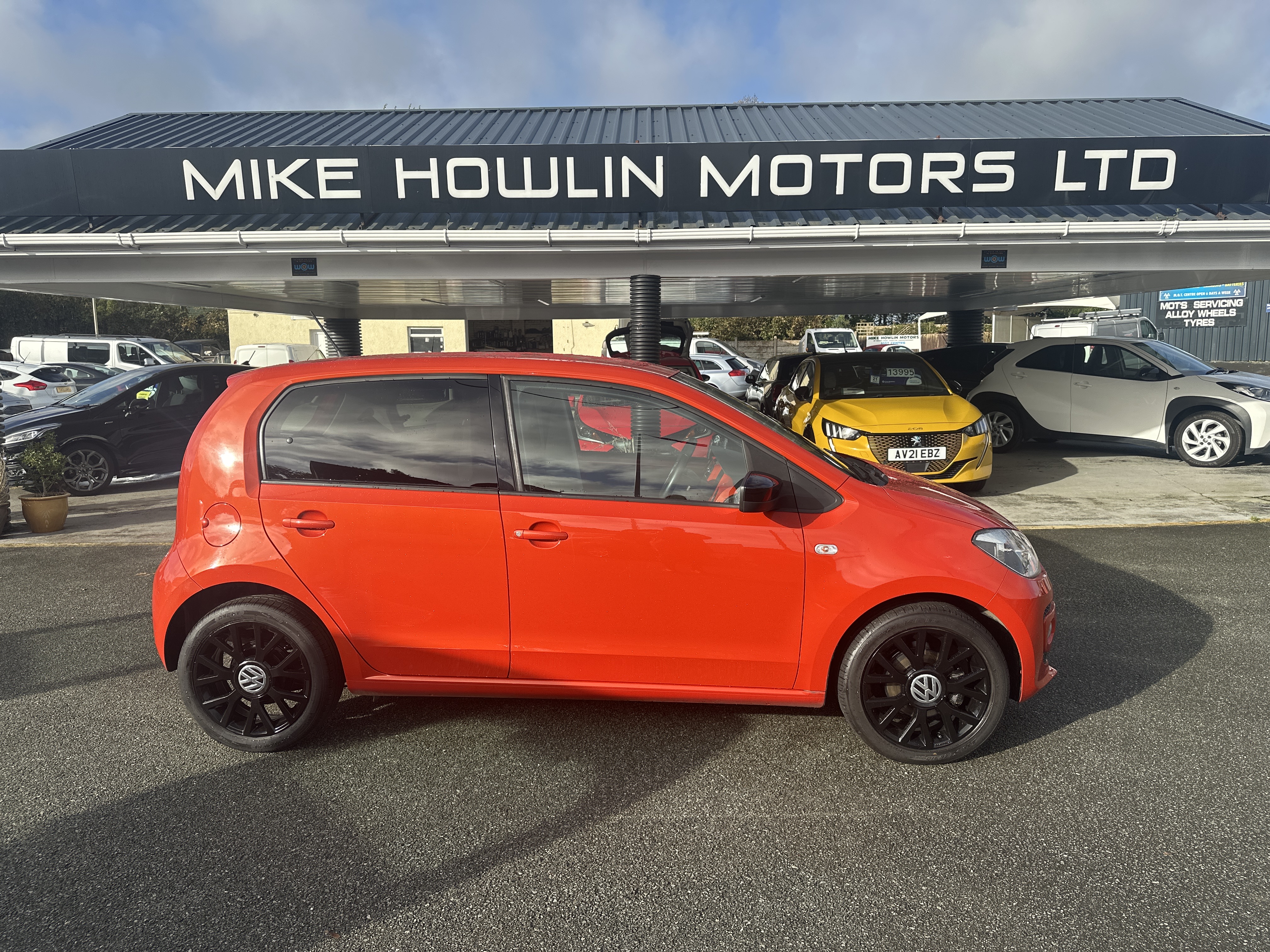 Volkswagen UP GROOVE  for sale at Mike Howlin Motor Sales Pembrokeshire