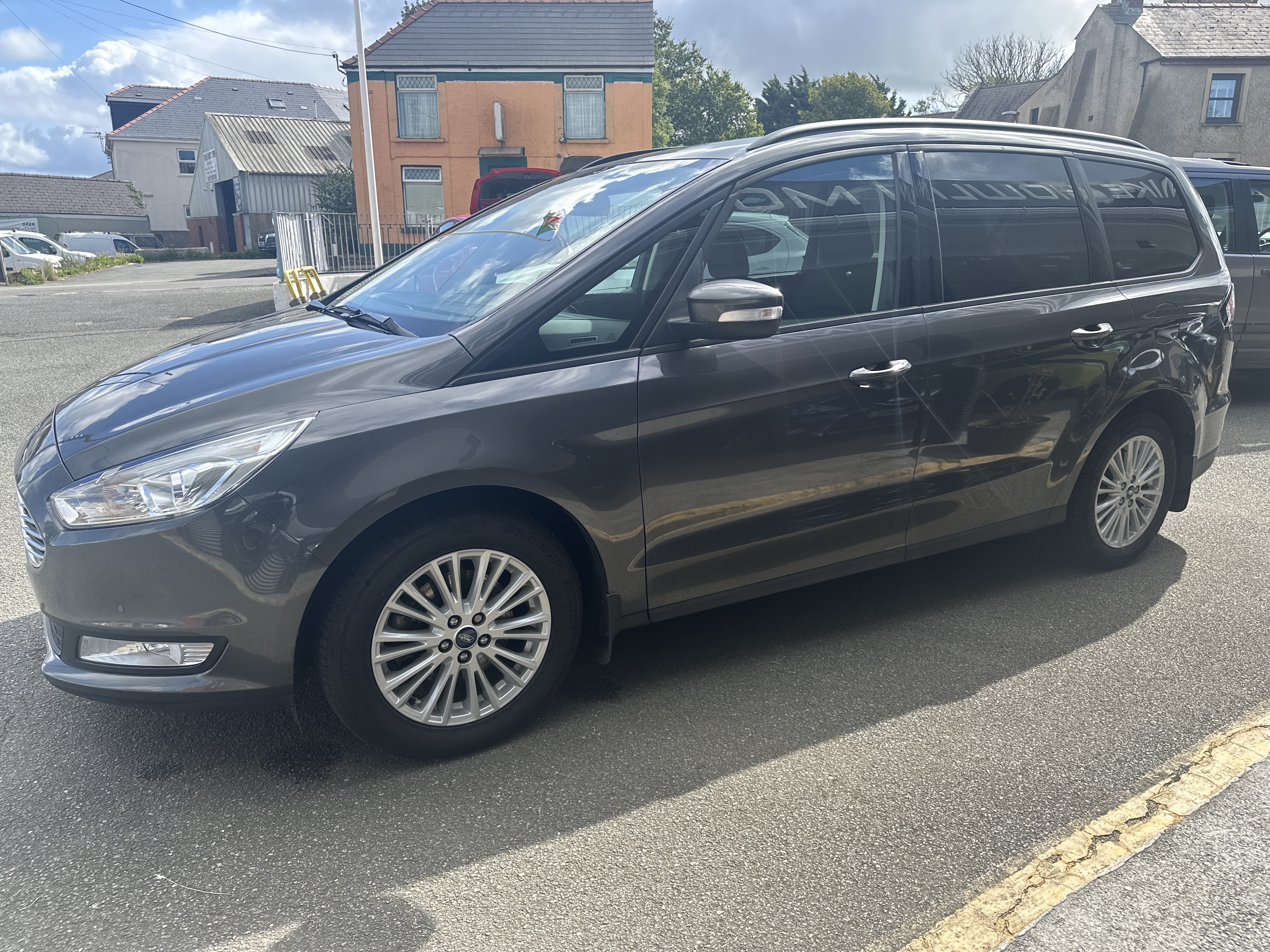 Ford GALAXY ZETEC TDCI for sale at Mike Howlin Motor Sales Pembrokeshire