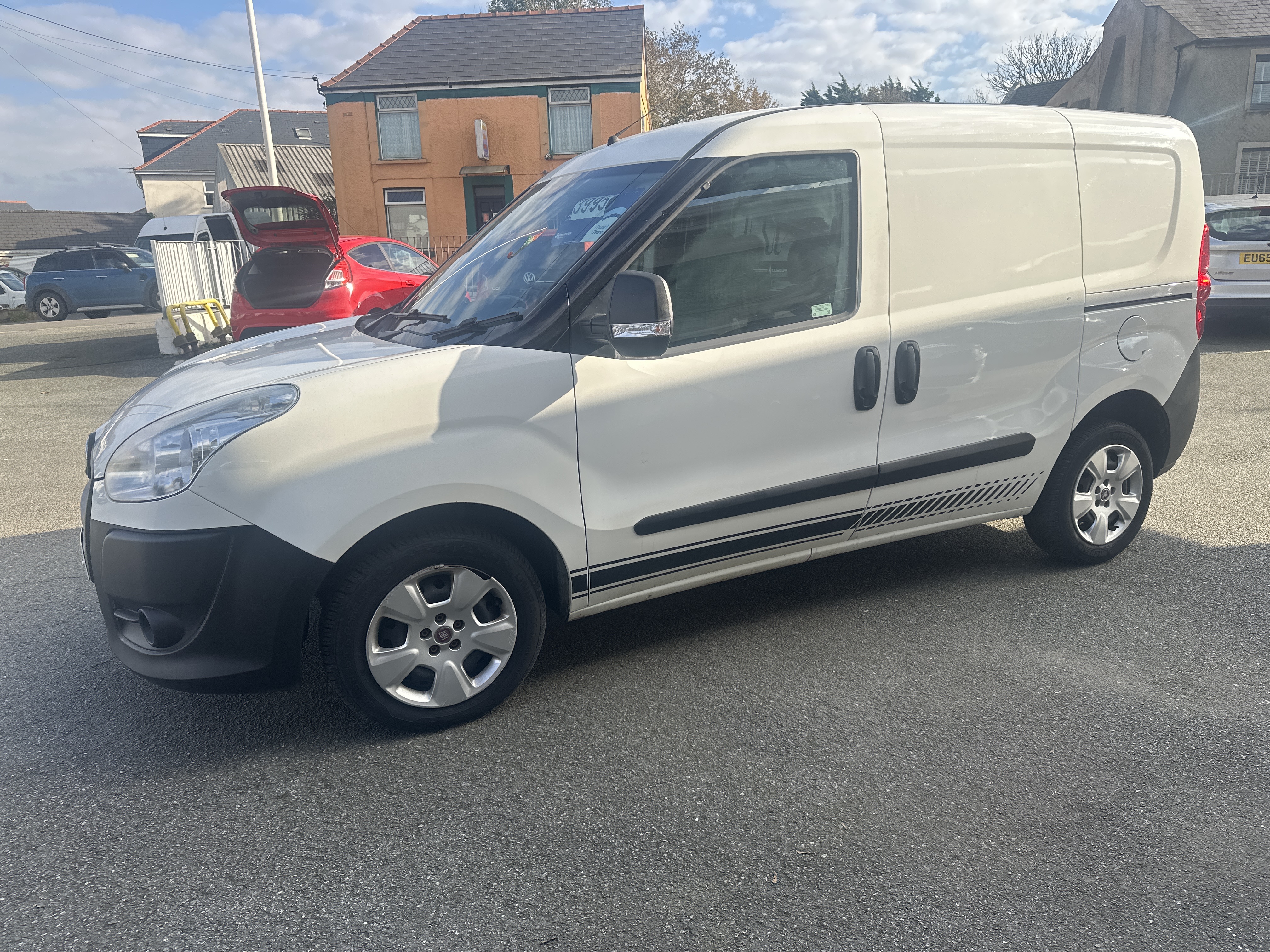 Fiat DOBLO 16V MULTIJET for sale at Mike Howlin Motor Sales Pembrokeshire