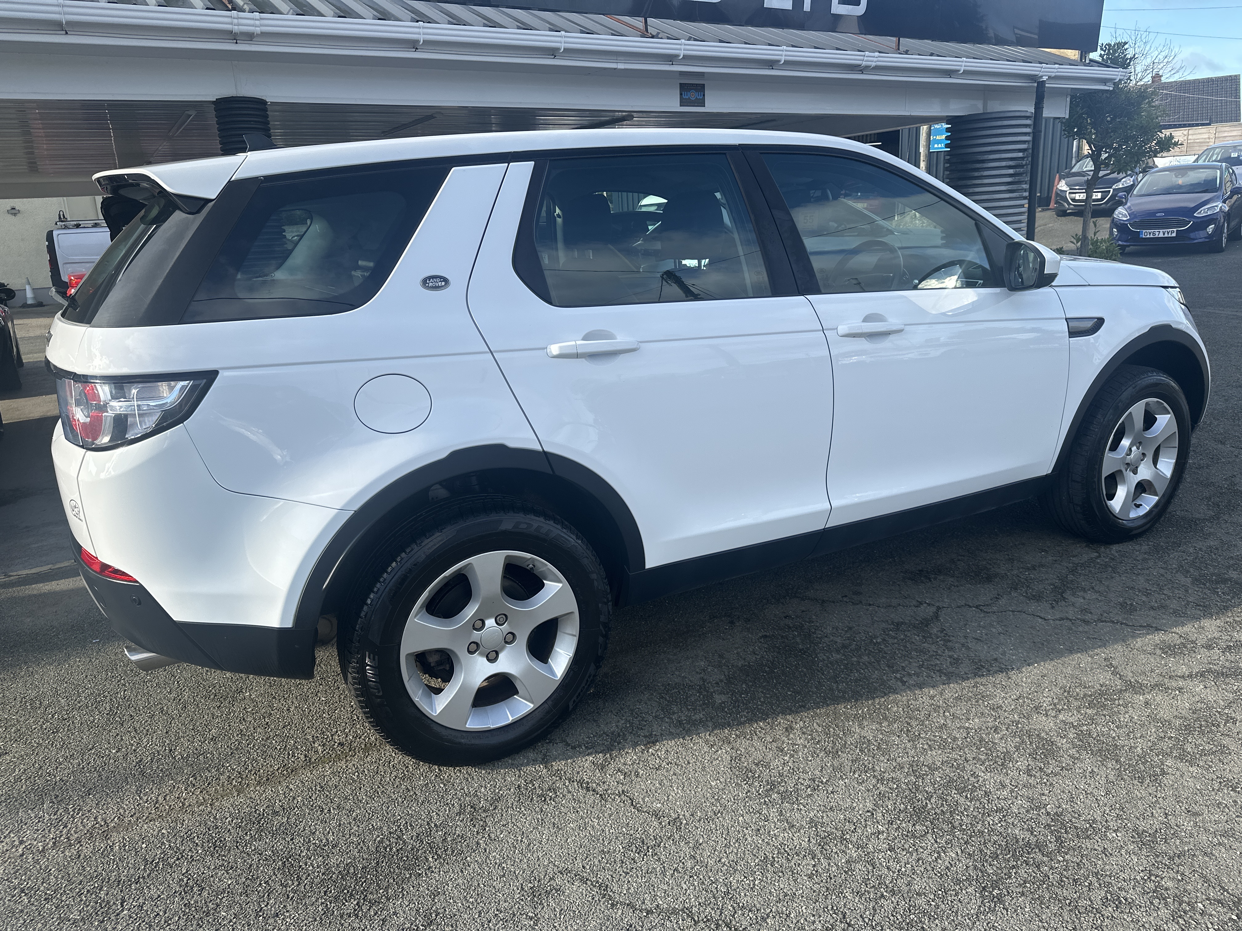 Land Rover DISCOVERY SE TD4  for sale at Mike Howlin Motor Sales Pembrokeshire