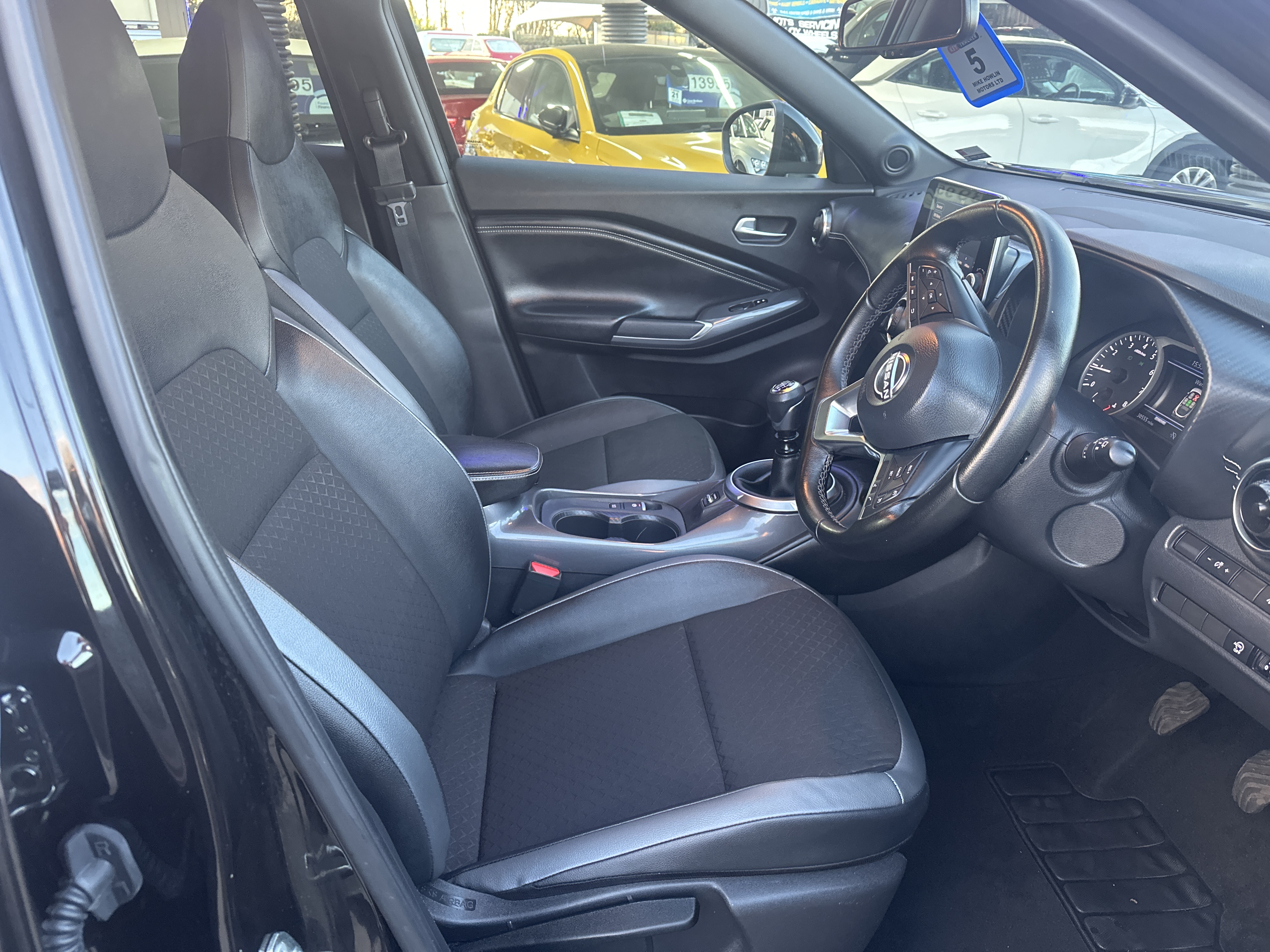 Nissan JUKE N-CONNECTA DIG-T for sale at Mike Howlin Motor Sales Pembrokeshire